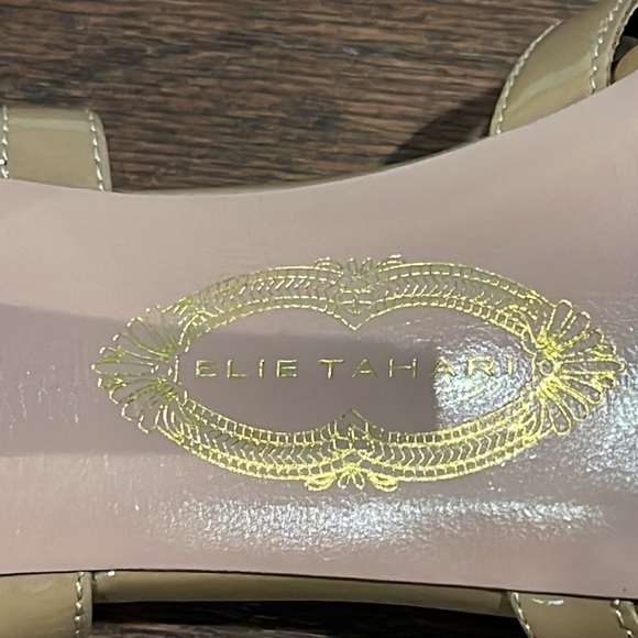 Elie Tahari Nude Sandals size 39/9 - Picture 6 of 8